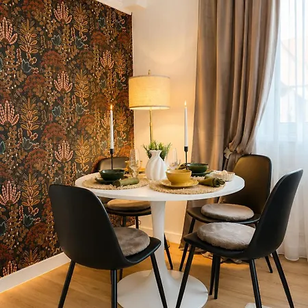 Zentrum Prime Location - Near Metro 24h Self Check-in, 65 Smart Tv Apartamento Núremberg