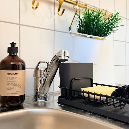 Zentrum Prime Location - Near Metro 24h Self Check-in, 65 Smart Tv Apartamento